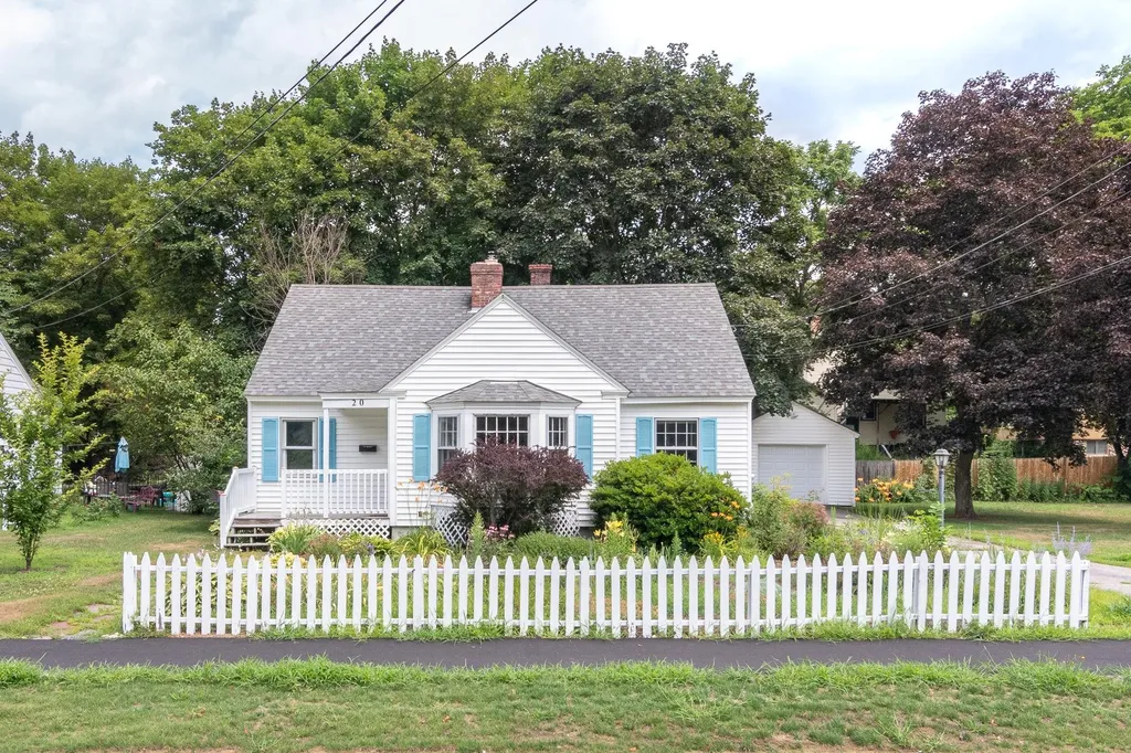 20 Crescent Street Laconia NH 03246