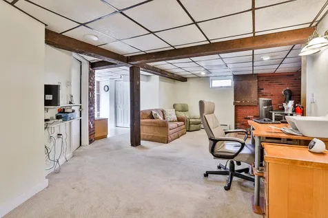 37 N Policy Street Salem NH 03079