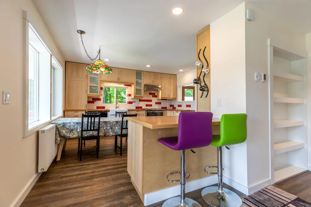 16 Gill Terrace Ludlow VT 05149