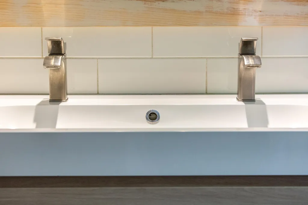 16 Gill Terrace Ludlow VT 05149