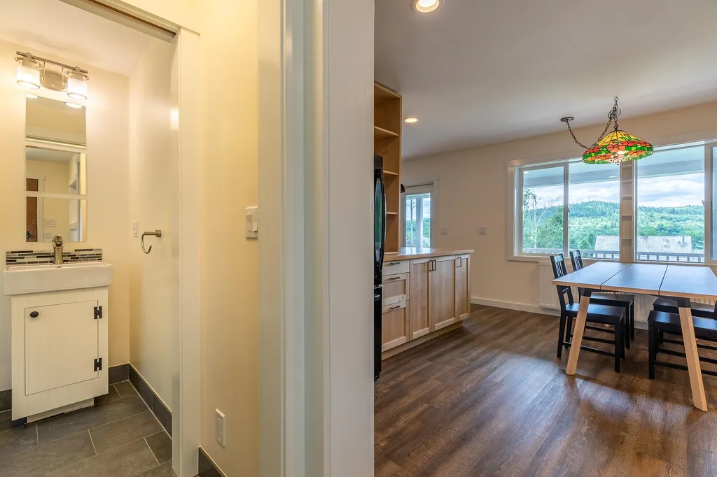 16 Gill Terrace Ludlow VT 05149