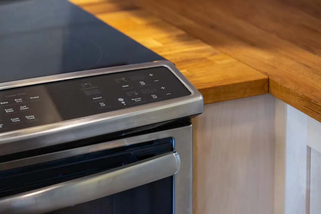 16 Gill Terrace Ludlow VT 05149