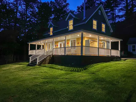 16 Gill Terrace Ludlow VT 05149