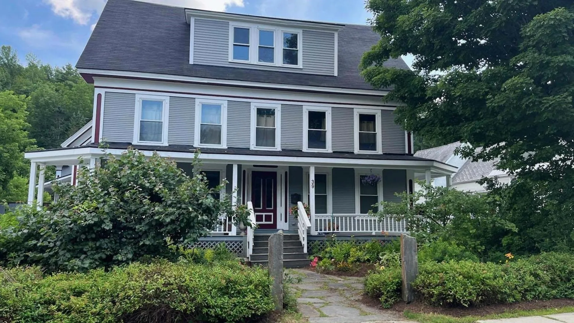 39 Pleasant Street Ludlow VT 05149