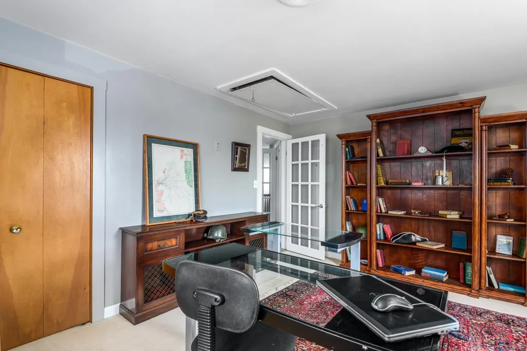 3 Sunsurf Avenue Hampton NH 03842