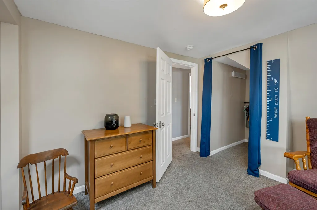17 Riverside Drive Ashland NH 03217