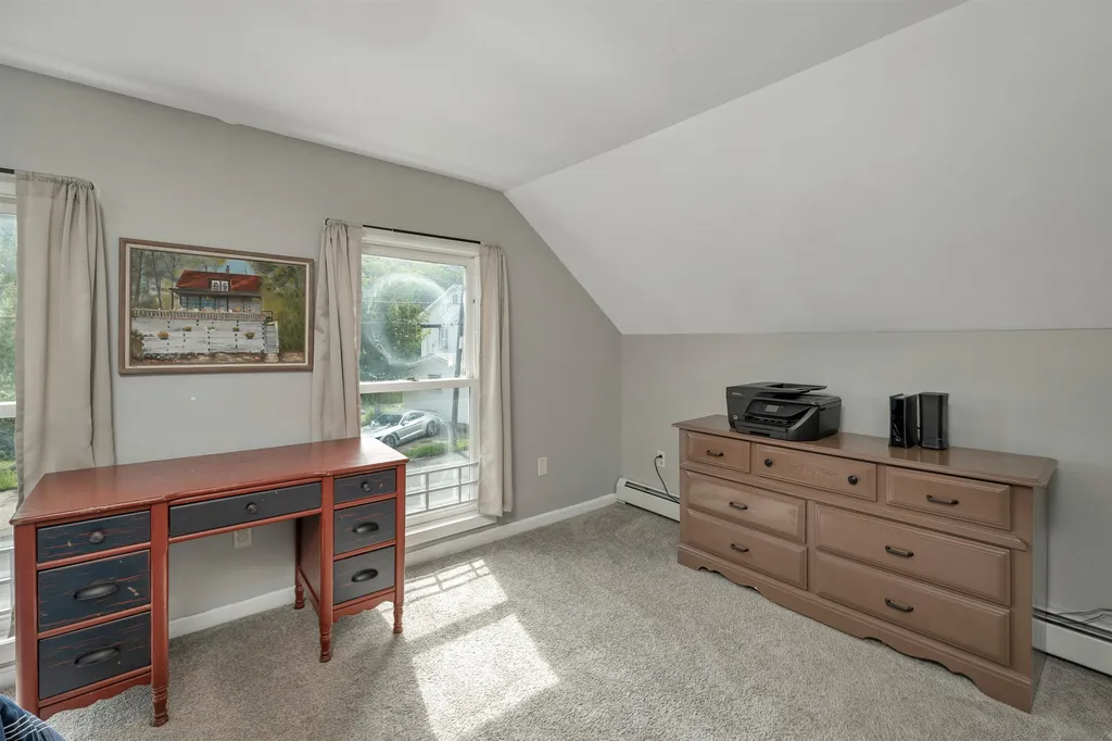 17 Riverside Drive Ashland NH 03217
