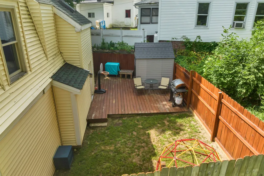 17 Riverside Drive Ashland NH 03217