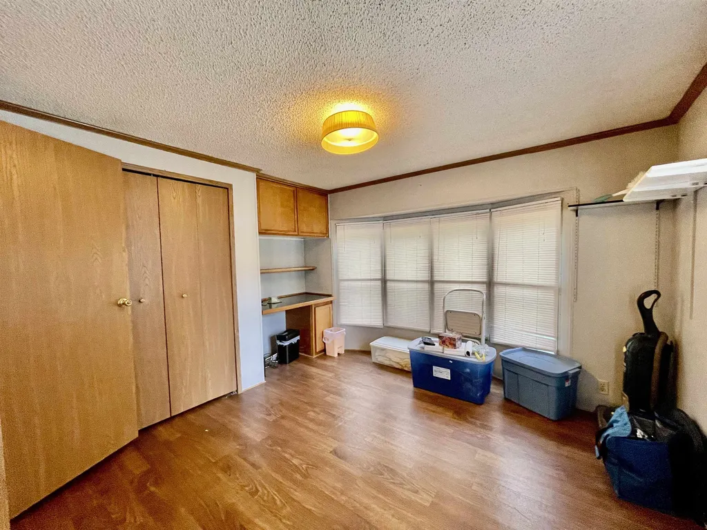 9 Cheryl Street Nashua NH 03062