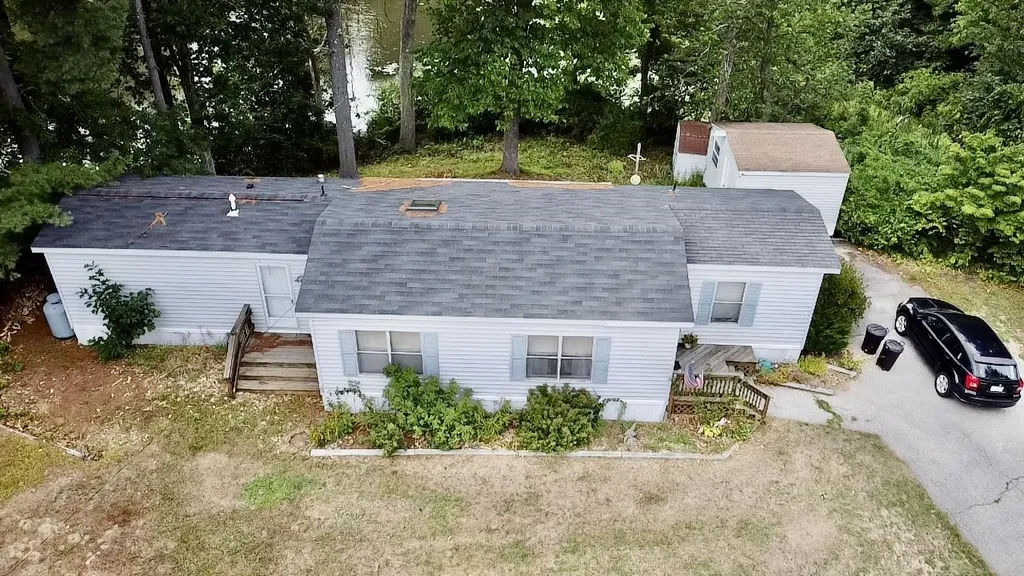 9 Cheryl Street Nashua NH 03062