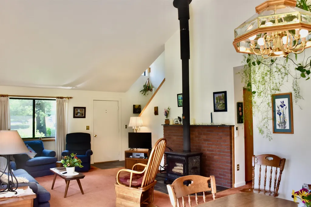 26 Starbird Road Jericho VT 05465