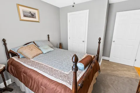 83 Siesta Lane Laconia NH 03246