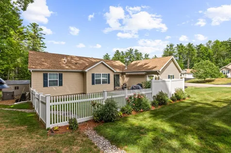 83 Siesta Lane Laconia NH 03246