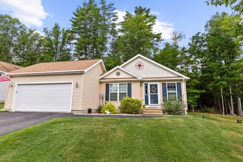 83 Siesta Lane Laconia NH 03246