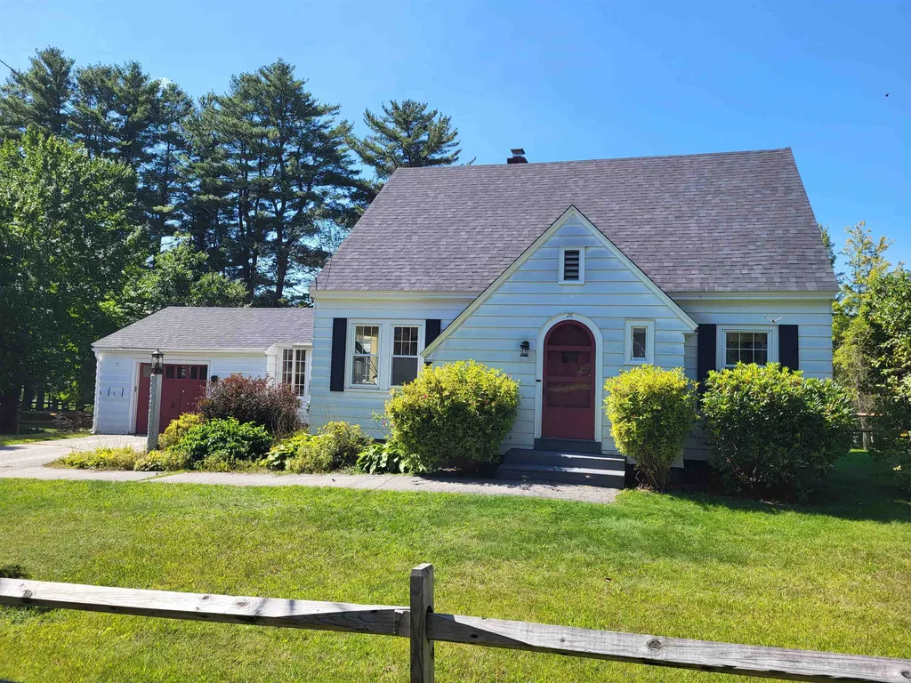 26 Ridgewood Avenue Gilford NH 03249