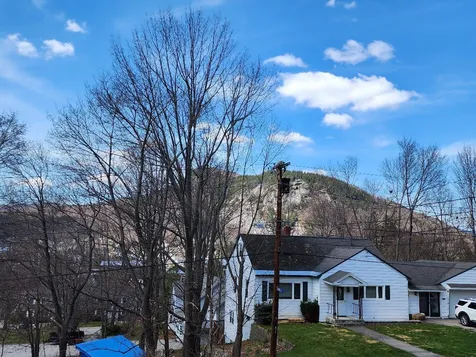 196 Prospect Street Berlin NH 03570
