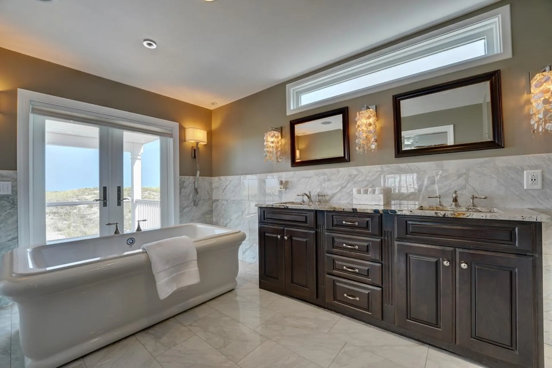 126 Ocean Boulevard Seabrook NH 03874