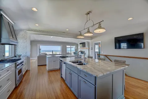 126 Ocean Boulevard Seabrook NH 03874