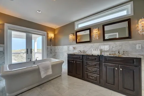 126 Ocean Boulevard Seabrook NH 03874