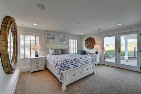 126 Ocean Boulevard Seabrook NH 03874