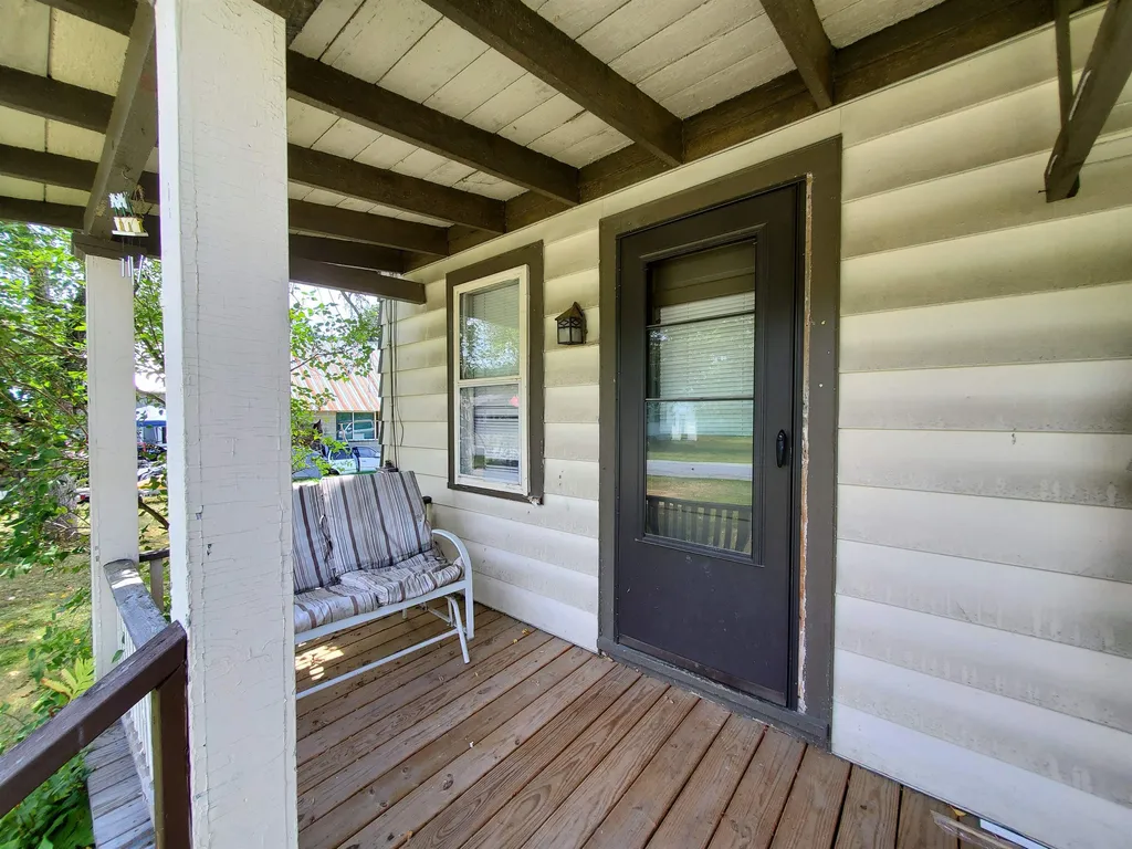 16 Peabody Street Lebanon NH 03766