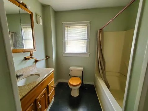 16 Peabody Street Lebanon NH 03766