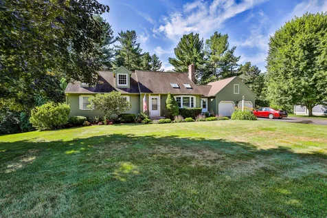 19 Locke Mill Drive Litchfield NH 03052