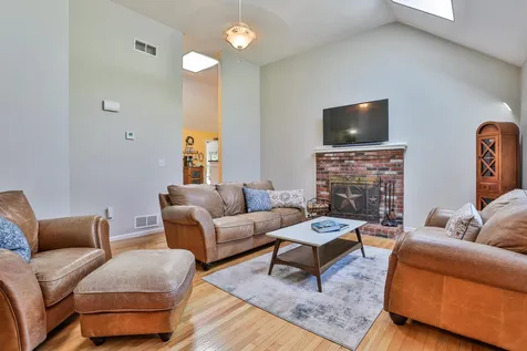 19 Locke Mill Drive Litchfield NH 03052