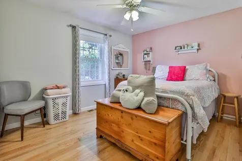 19 Locke Mill Drive Litchfield NH 03052