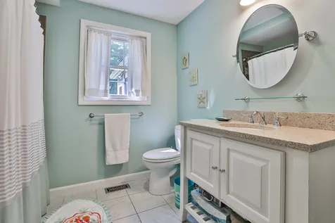 19 Locke Mill Drive Litchfield NH 03052