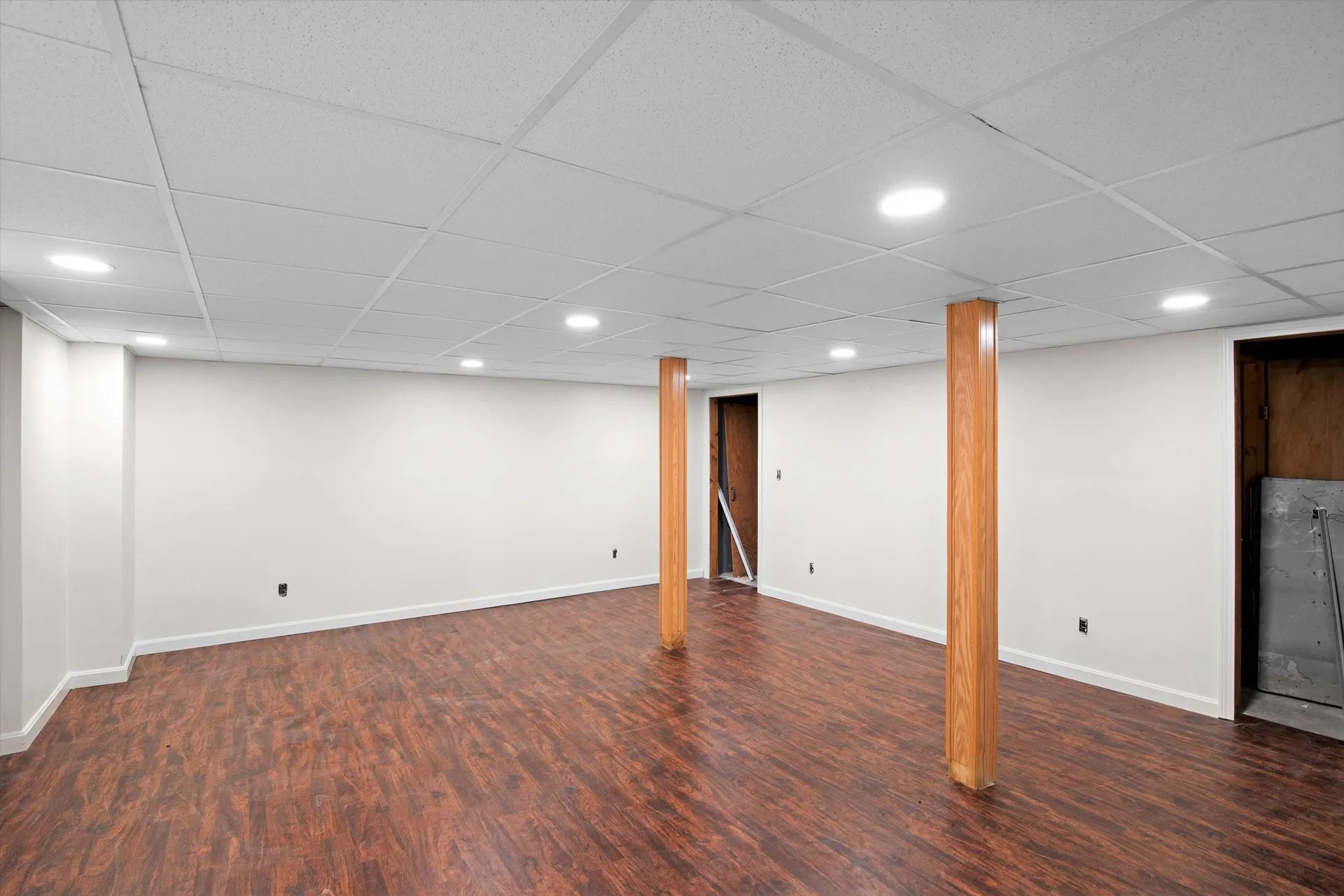 27 Lois Street Rochester NH 03867