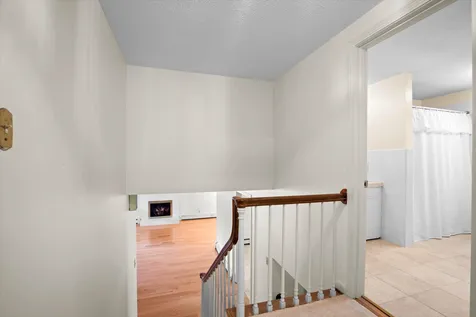 27 Lois Street Rochester NH 03867