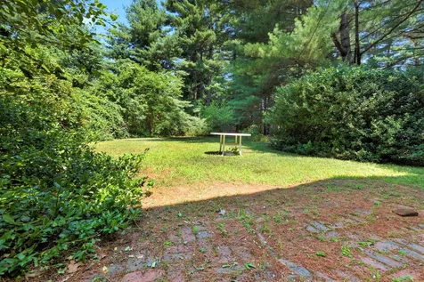 27 Lois Street Rochester NH 03867