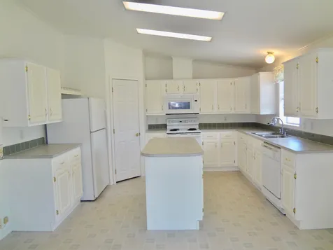 702 Brewer Court Laconia NH 03246