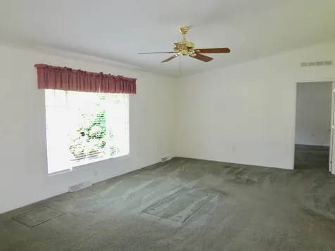 702 Brewer Court Laconia NH 03246