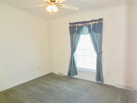 702 Brewer Court Laconia NH 03246