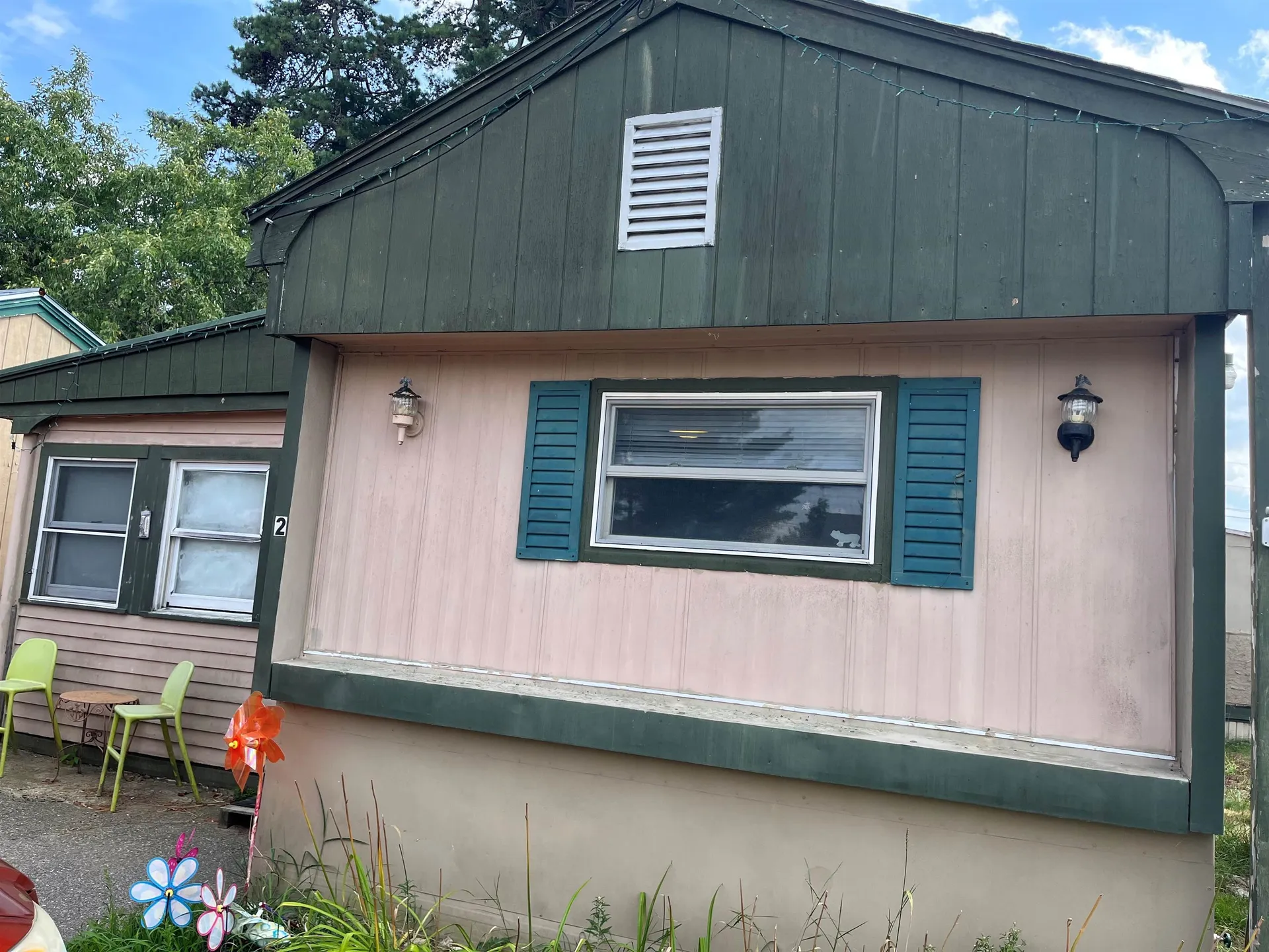 2 Rona Avenue Raymond NH 03077