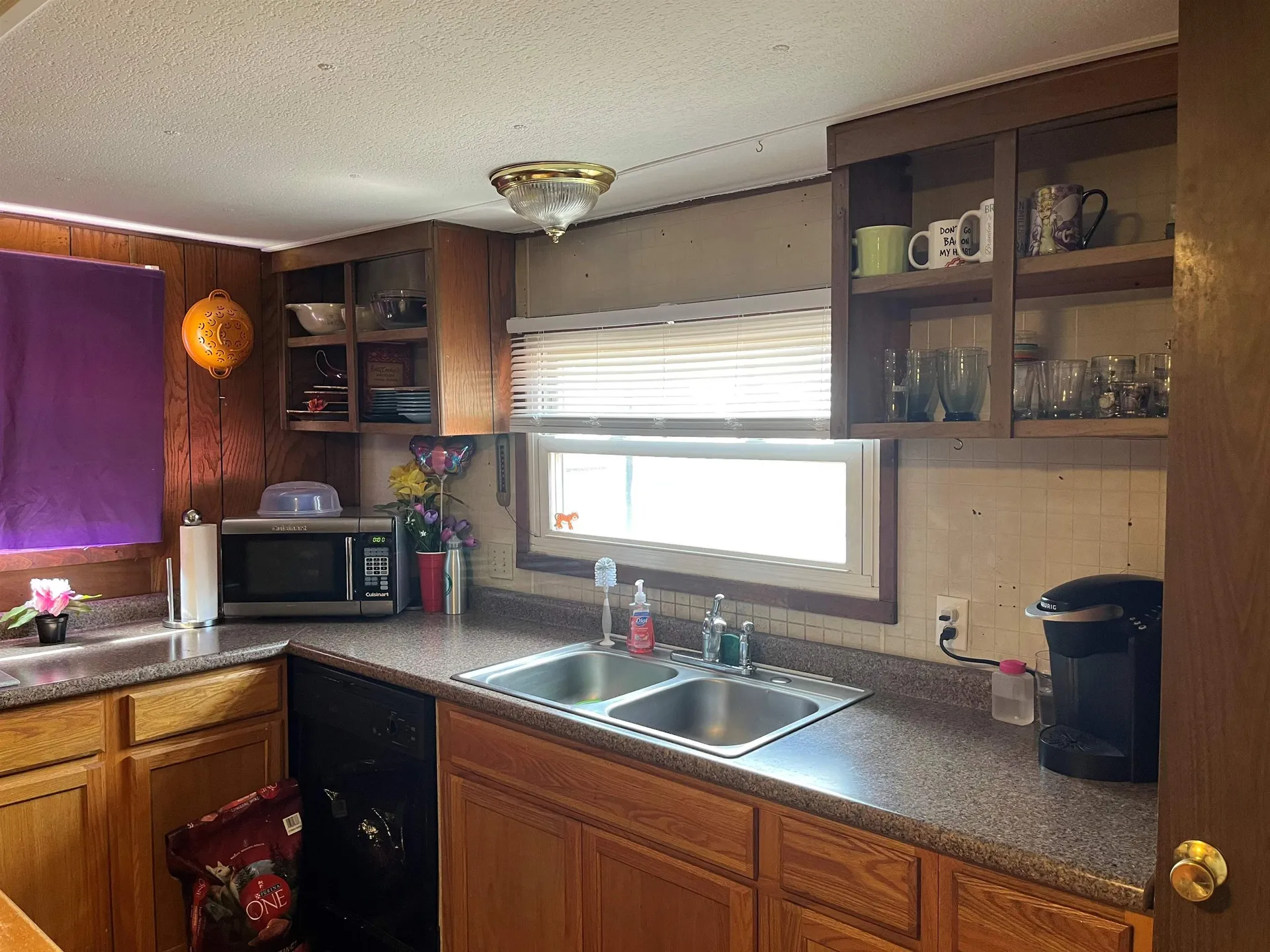 2 Rona Avenue Raymond NH 03077