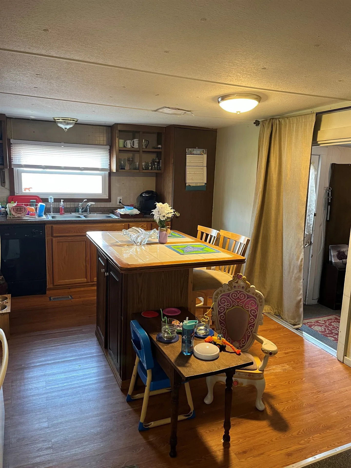 2 Rona Avenue Raymond NH 03077