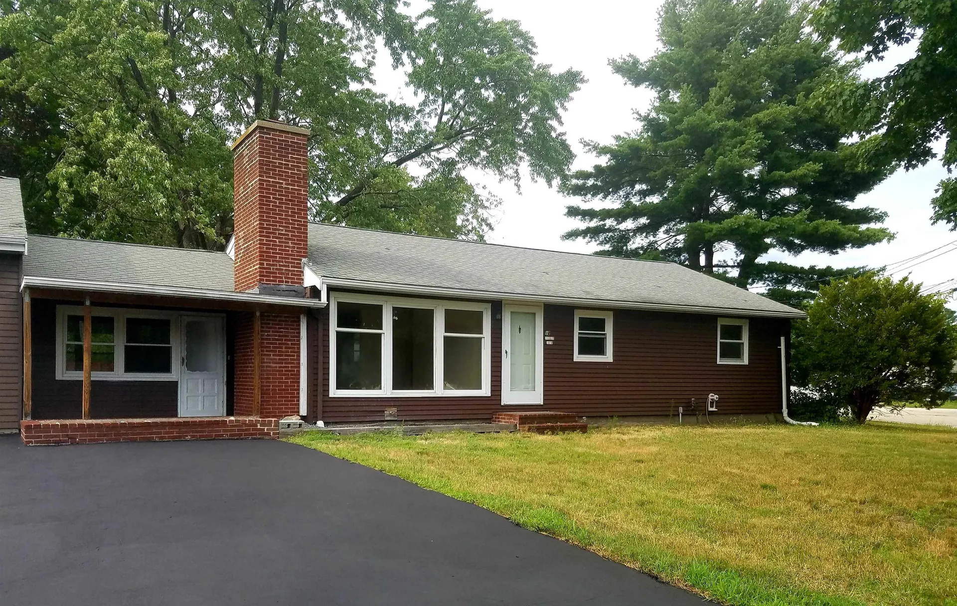 75 Forest Park Drive Nashua NH 03060
