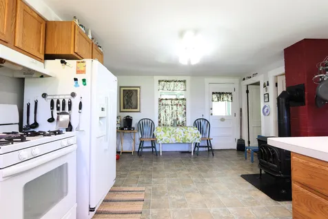 4796 Us Route 5 Barnet VT 05050