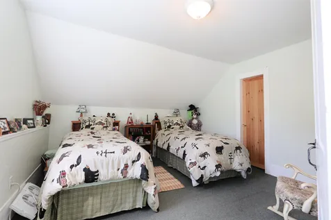 4796 Us Route 5 Barnet VT 05050