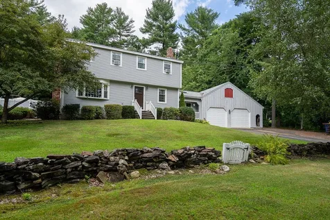 69 Chase Road Londonderry NH 03053