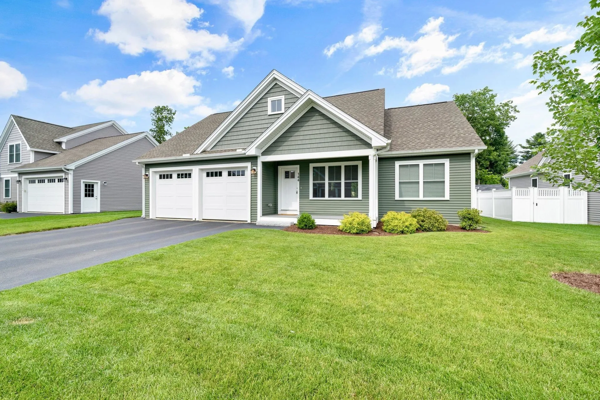 144 Shore Drive Nashua NH 03062