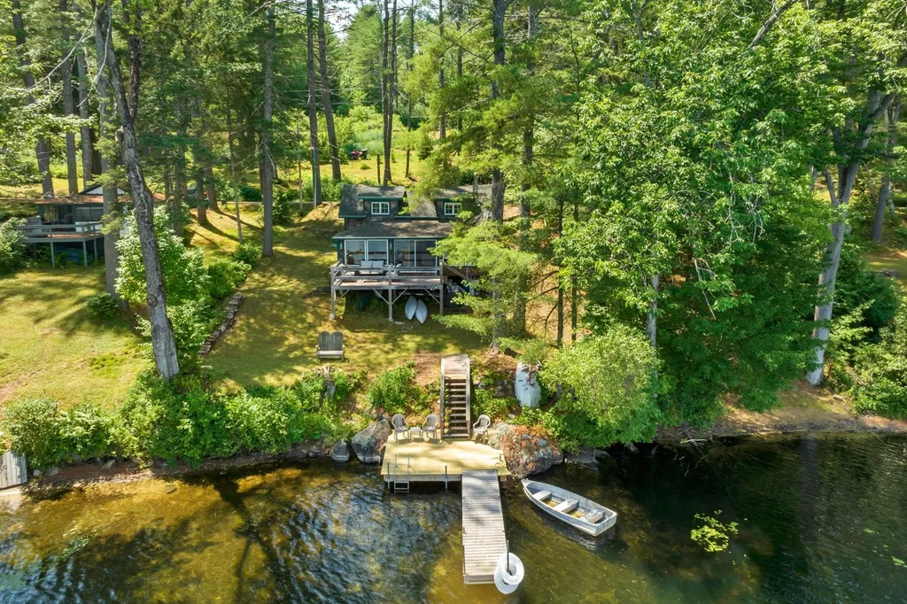 94 West Shore Road New Hampton NH 03256