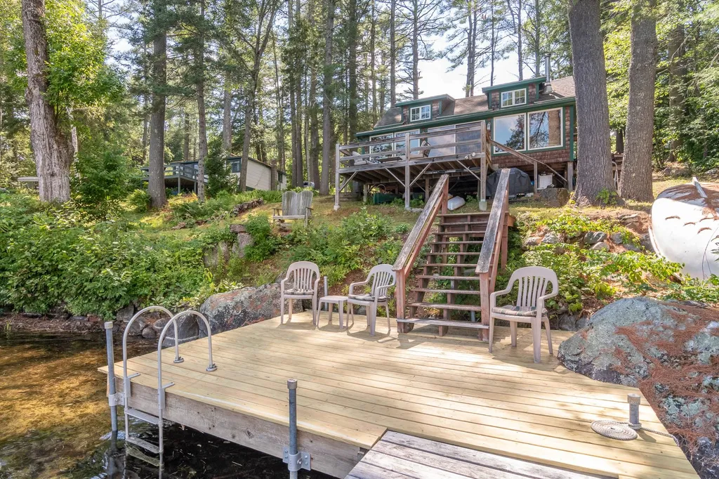 94 West Shore Road New Hampton NH 03256