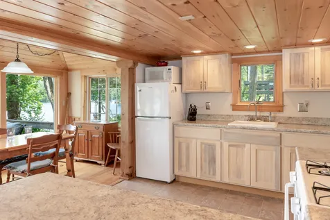 94 West Shore Road New Hampton NH 03256