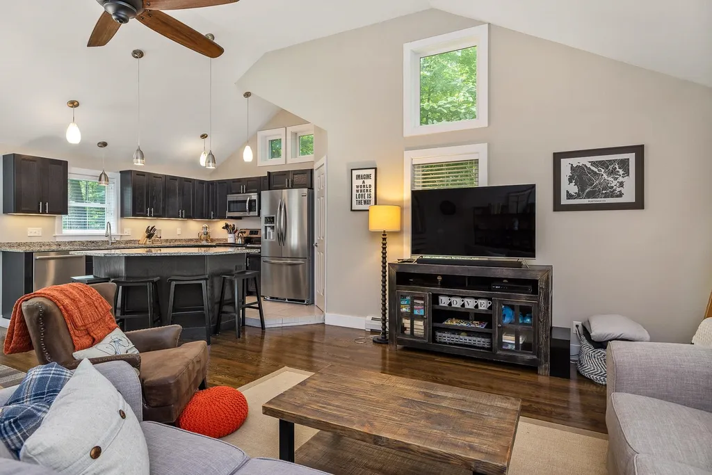 220 Elwyn Road Portsmouth NH 03801