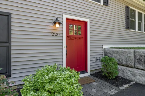220 Elwyn Road Portsmouth NH 03801