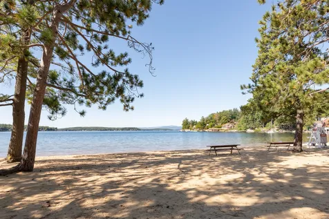 24 Dock Road Gilford NH 03249